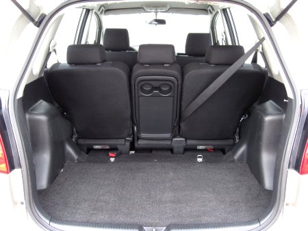 Toyota Corolla Verso, 2003 - pohled č. 10