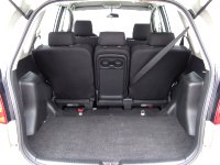 Toyota Corolla Verso, 2003 - pohled č. 10