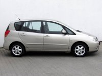 Toyota Corolla Verso, 2003 - pohled č. 4