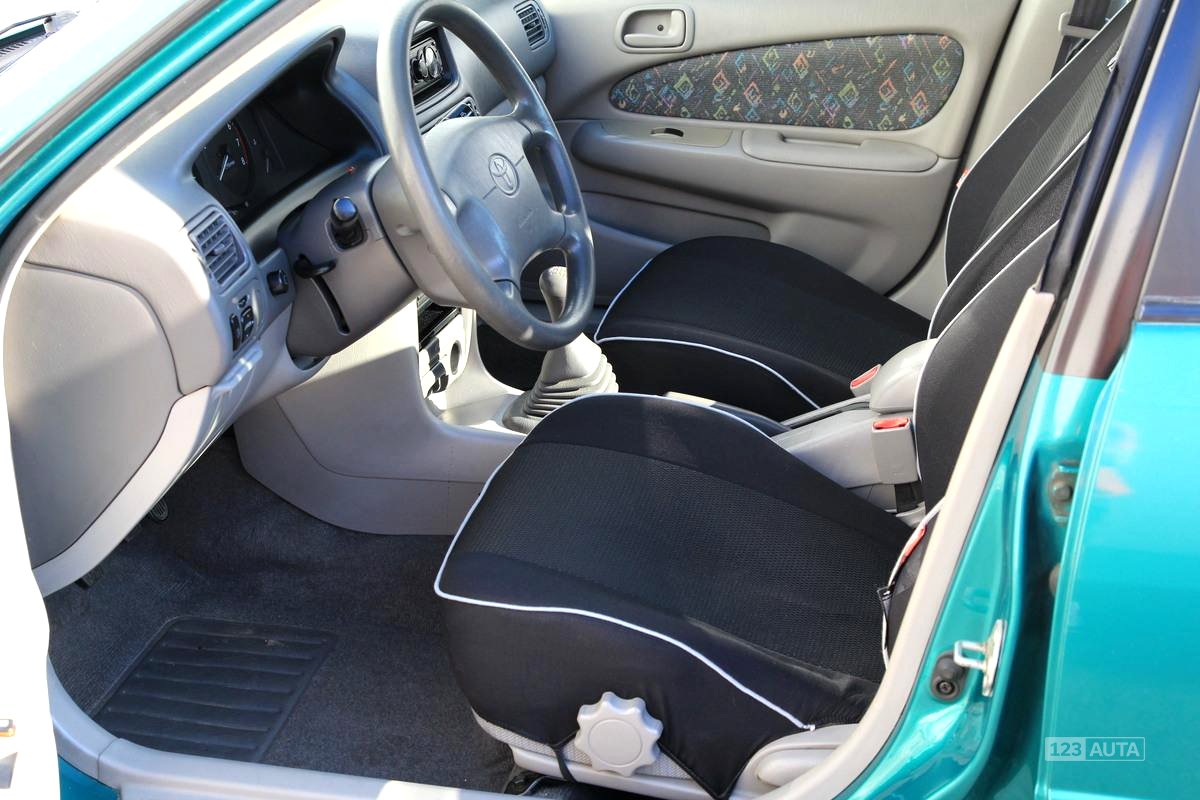 Toyota Corolla, 1999 - pohled č. 14