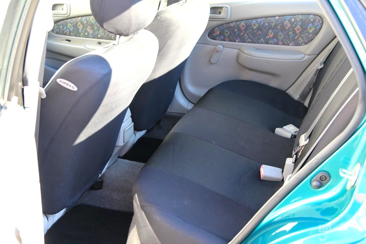 Toyota Corolla, 1999 - pohled č. 15