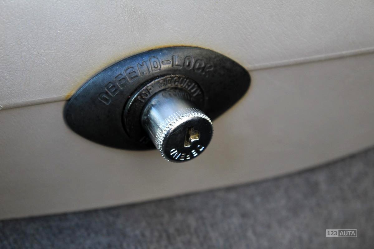 Toyota Corolla, 1999 - pohled č. 17