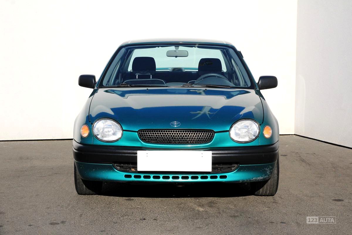 Toyota Corolla, 1999 - pohled č. 2