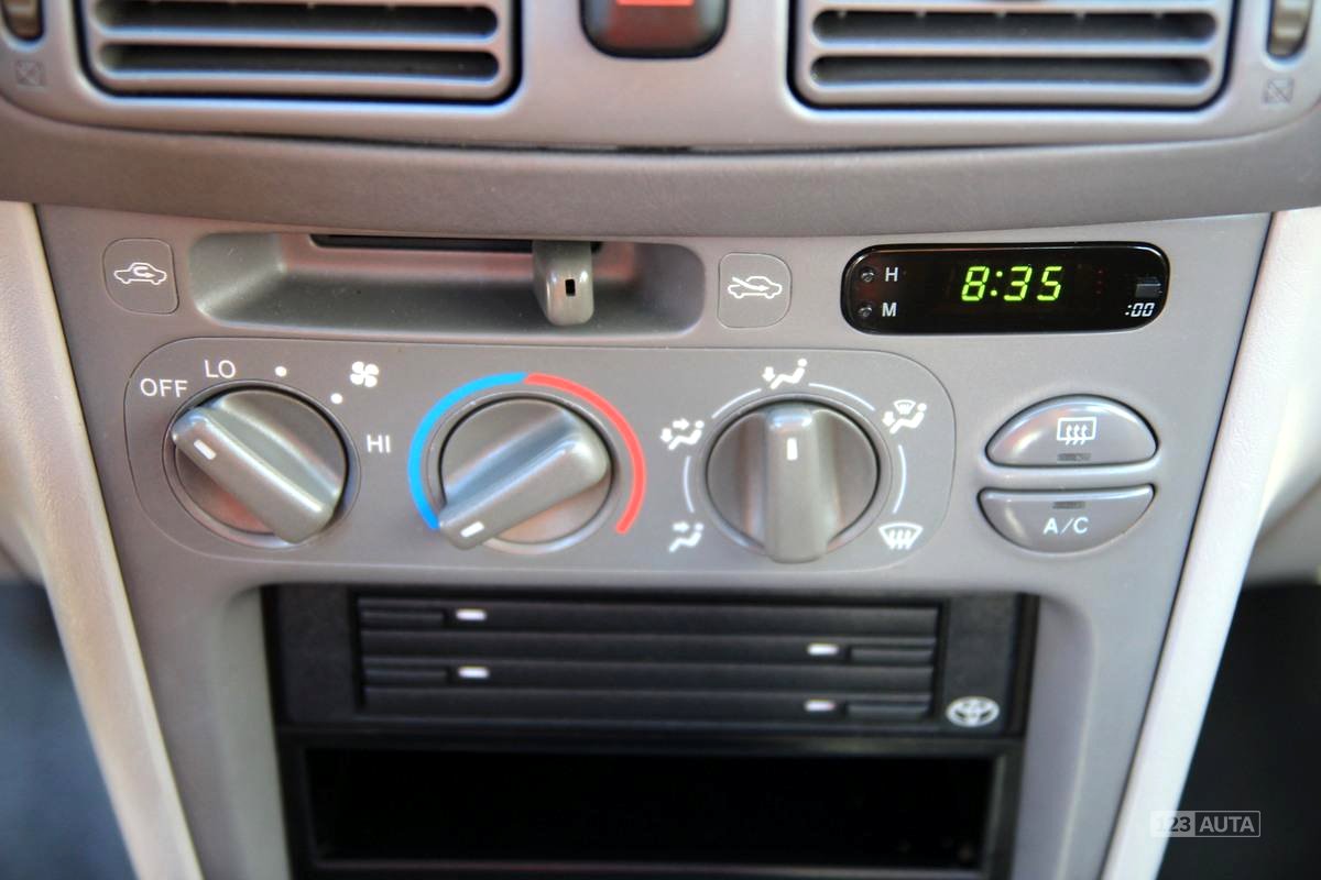 Toyota Corolla, 1999 - pohled č. 21