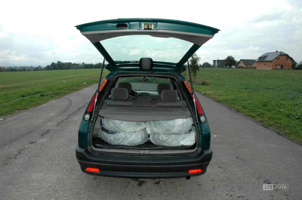 Toyota Corolla, 2001 - pohled č. 21