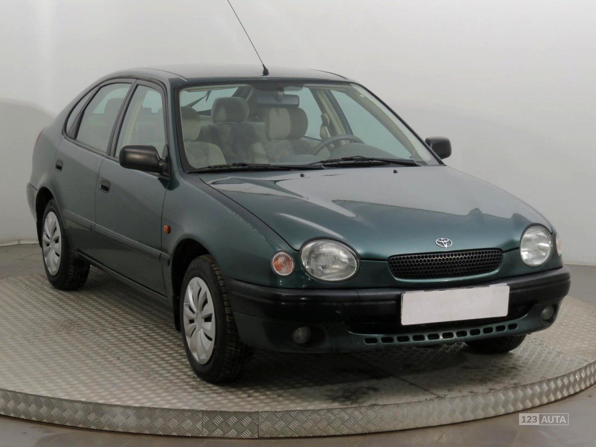 Toyota Corolla, 1999 - celkový pohled