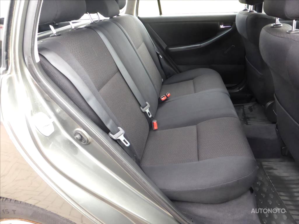 Toyota Corolla, 2006 - pohled č. 13