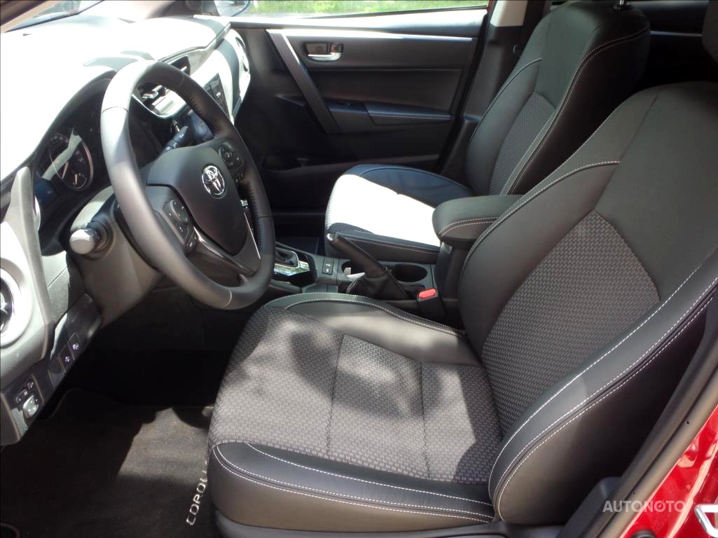 Toyota Corolla, 2018 - pohled č. 9