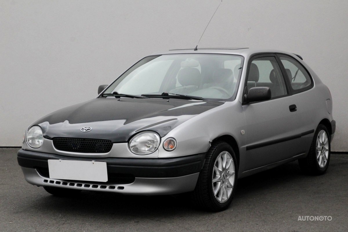 Toyota Corolla, 1998 - pohled č. 3