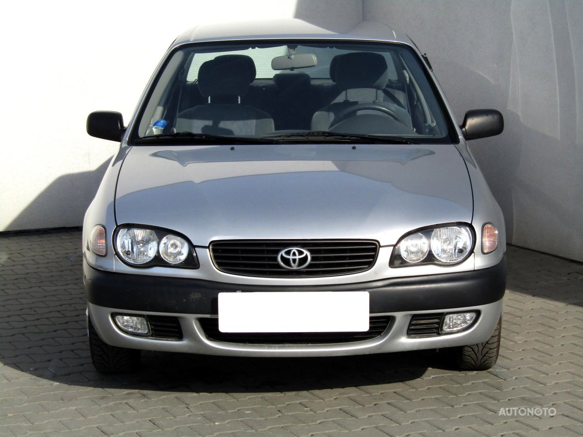 Toyota Corolla, 2001 - pohled č. 2