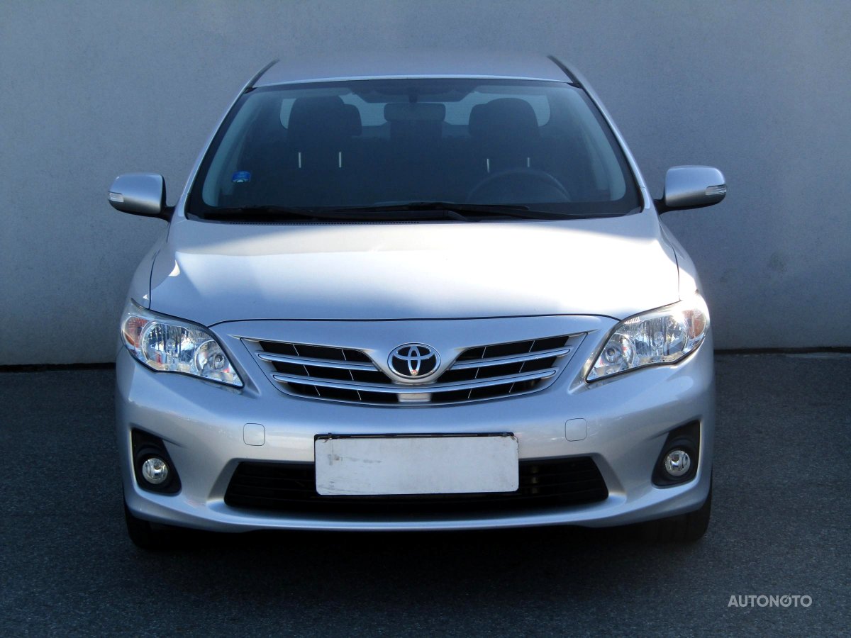 Toyota Corolla, 2012 - pohled č. 2