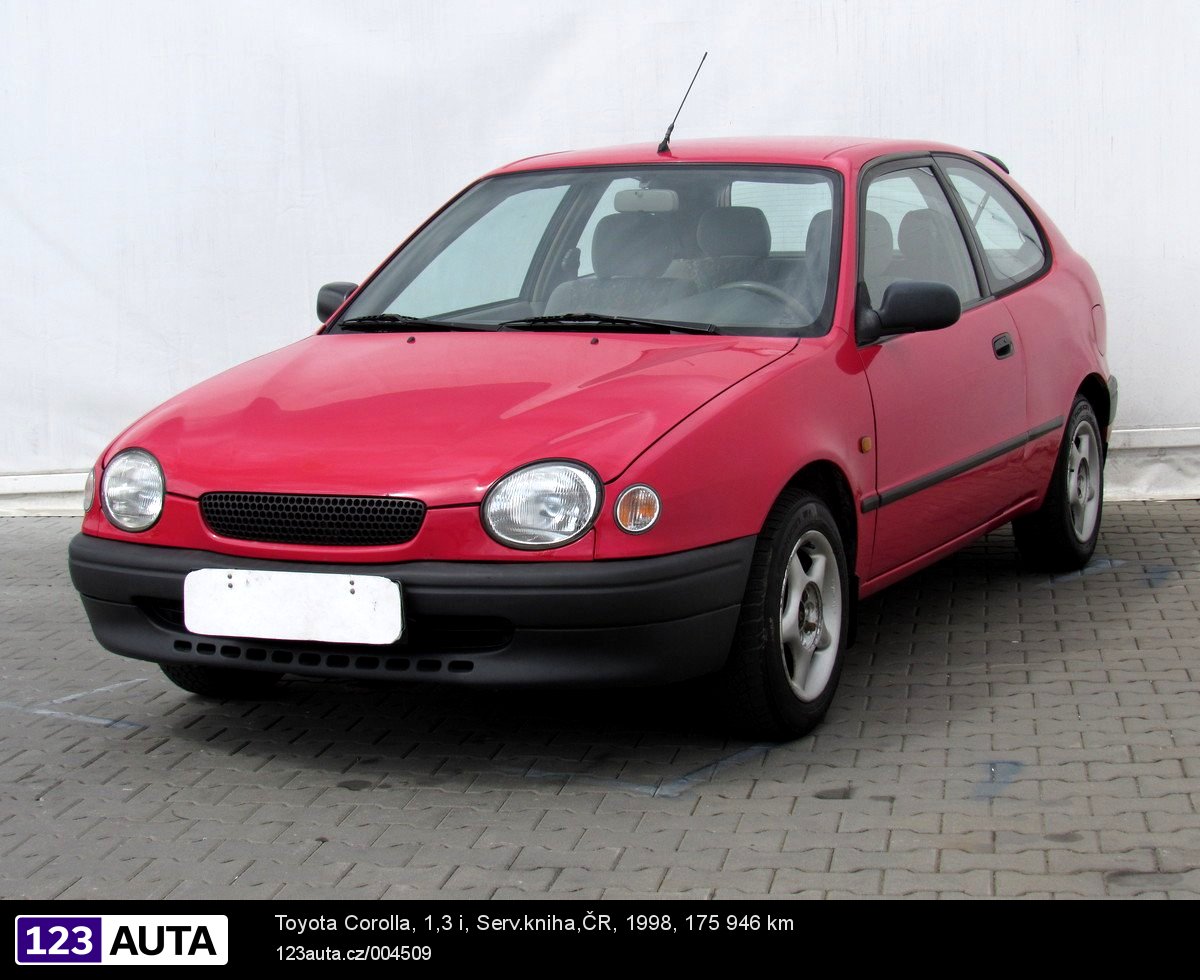 Toyota Corolla, 1998 - pohled č. 3