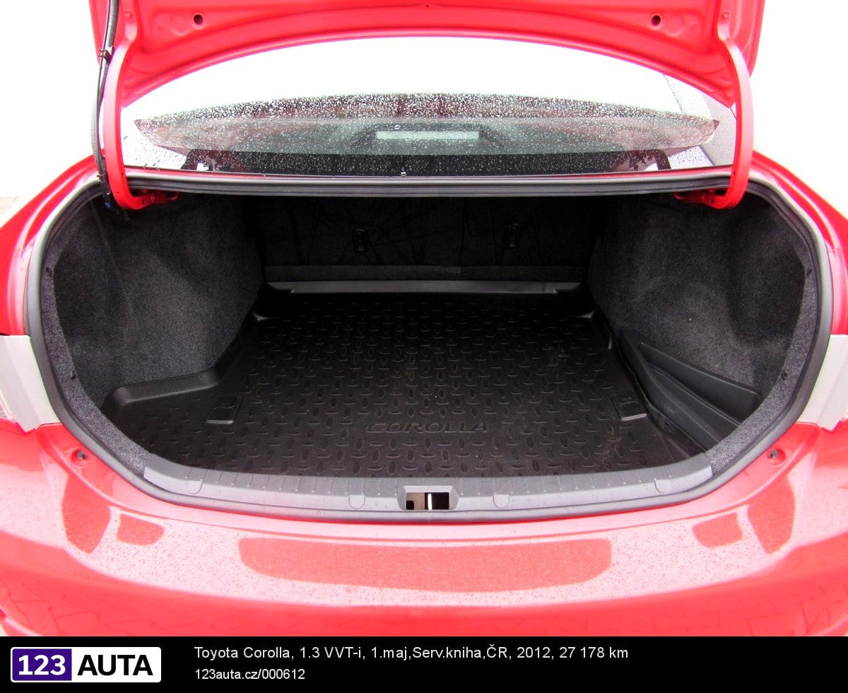 Toyota Corolla, 2012 - pohled č. 10