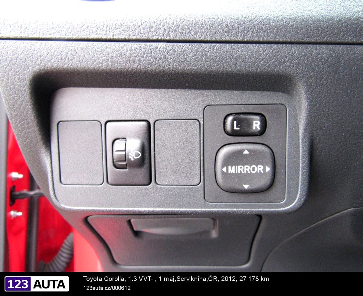 Toyota Corolla, 2012 - pohled č. 23