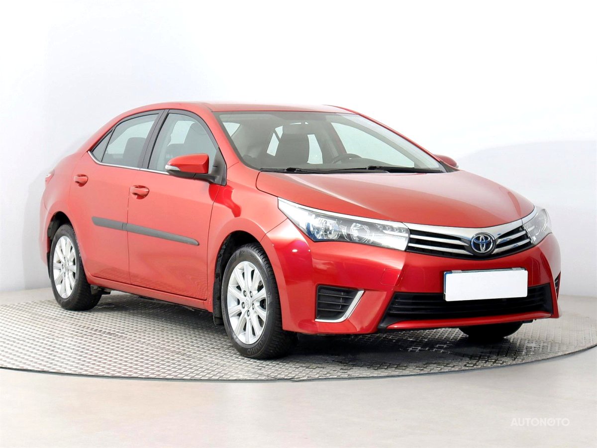 Toyota Corolla, 2013 - celkový pohled