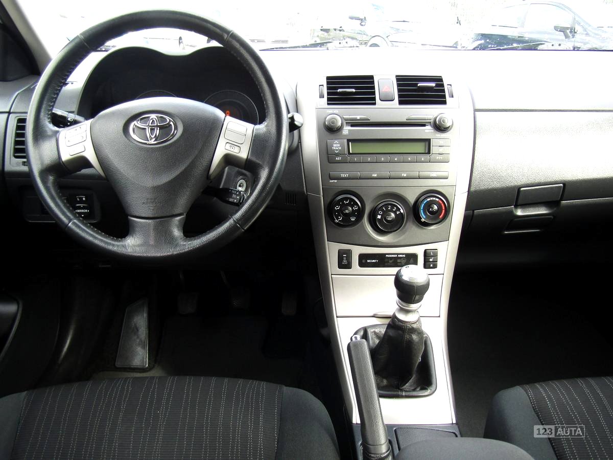 Toyota Corolla, 2008 - pohled č. 12