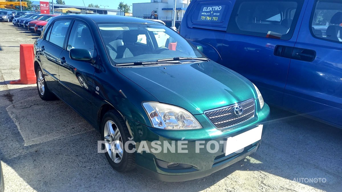 Toyota Corolla, 2003 - celkový pohled