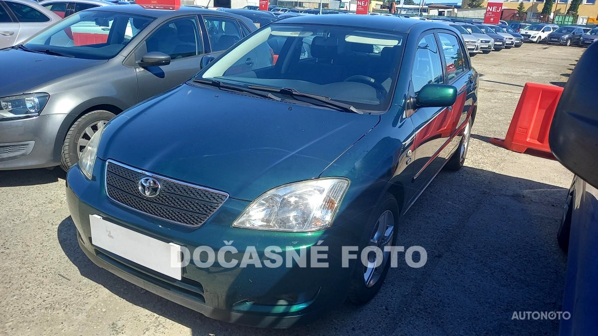 Toyota Corolla, 2003 - pohled č. 3
