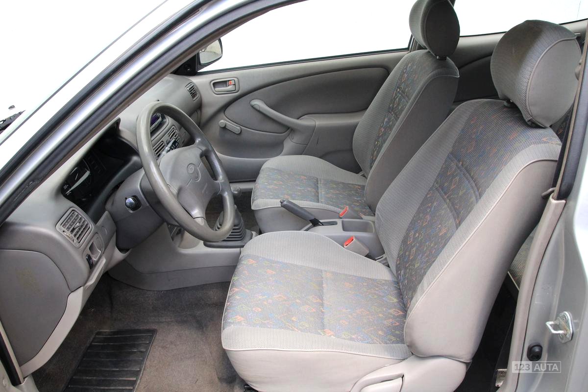 Toyota Corolla, 1998 - pohled č. 11