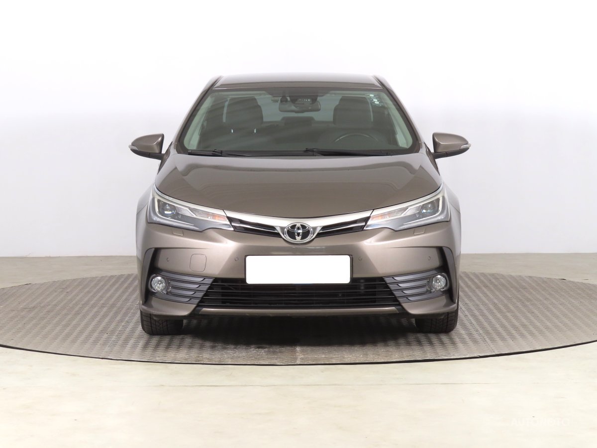 Toyota Corolla, 2017 - pohled č. 2