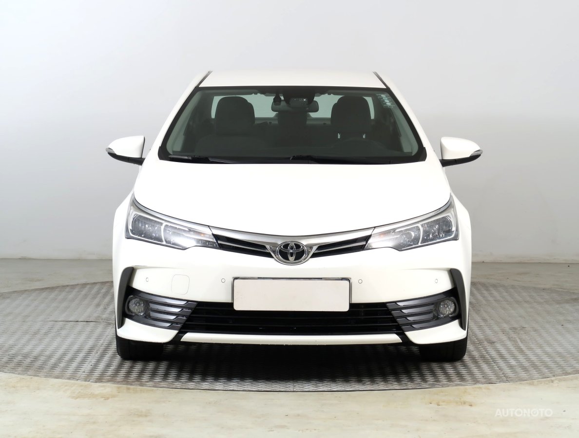 Toyota Corolla, 2016 - pohled č. 2