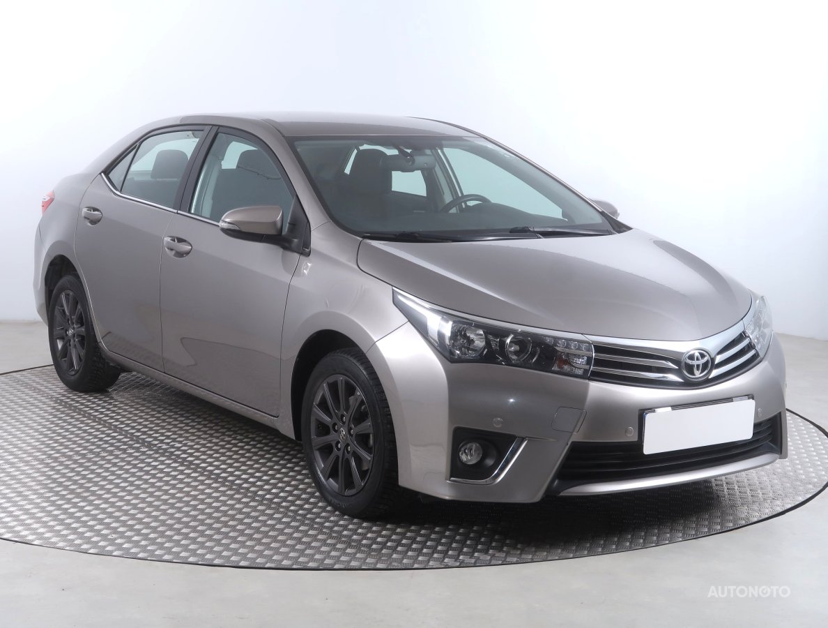 Toyota Corolla, 2015 - celkový pohled