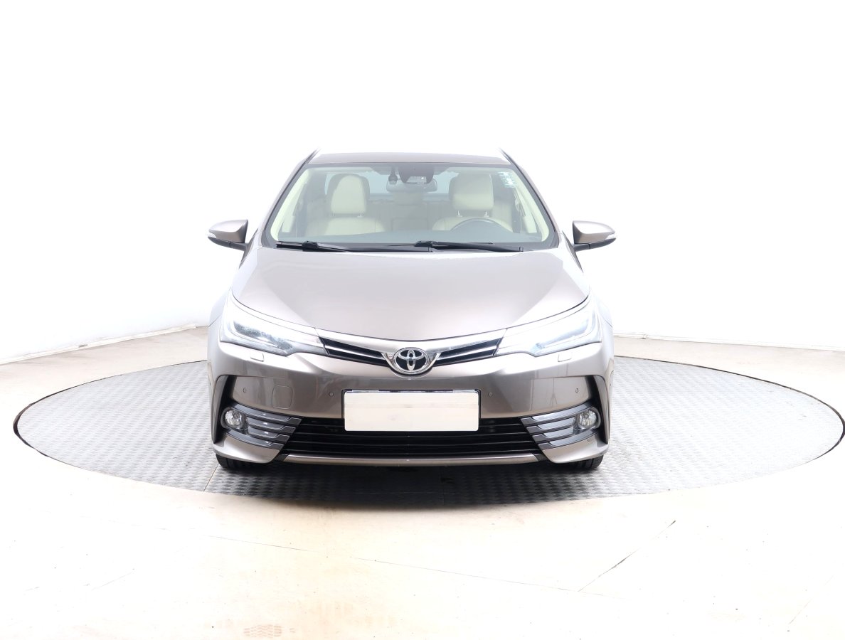 Toyota Corolla, 2017 - pohled č. 2