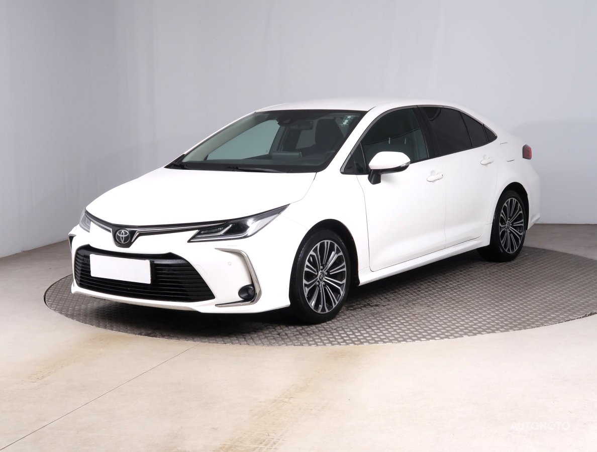 Toyota Corolla, 2022 - pohled č. 3