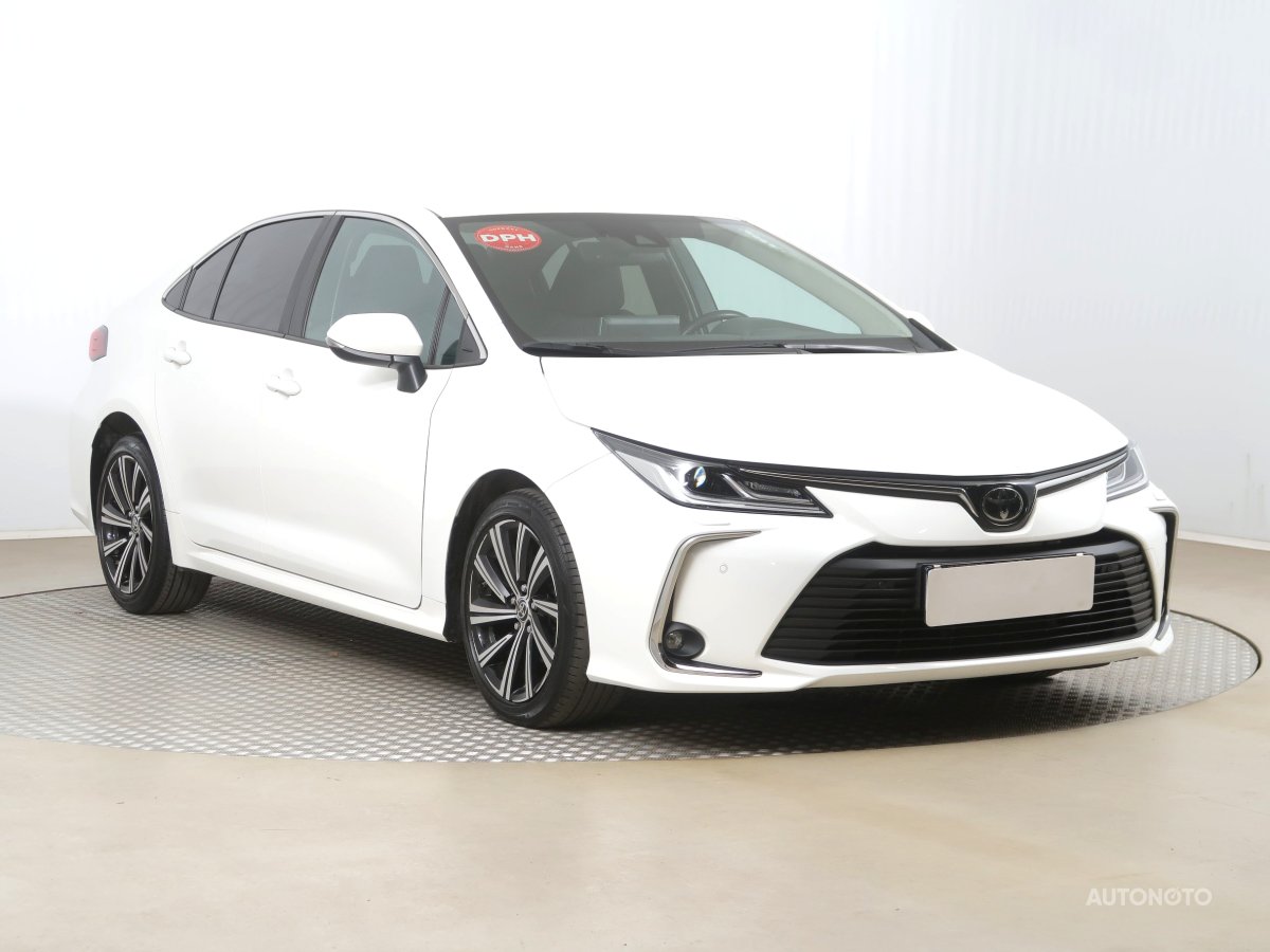 Toyota Corolla, 2023 - celkový pohled