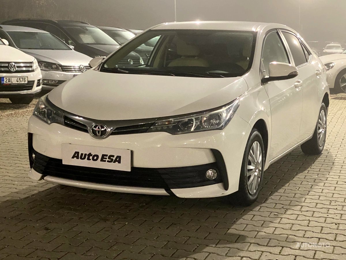 Toyota Corolla, 2018 - pohled č. 3