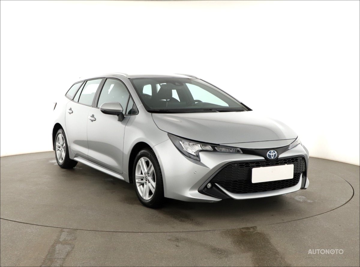 Toyota Corolla, 2023 - celkový pohled