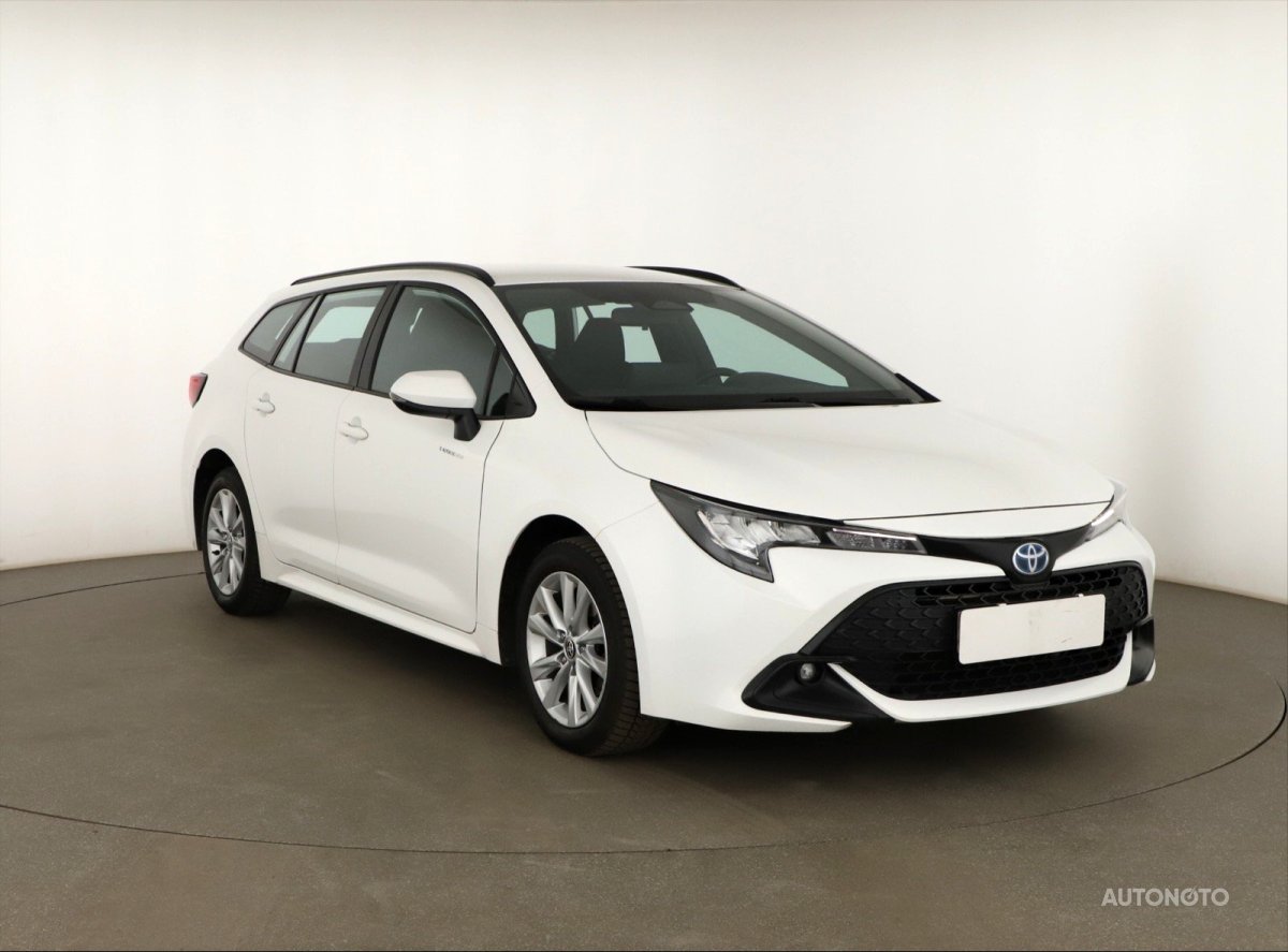 Toyota Corolla, 2023 - celkový pohled