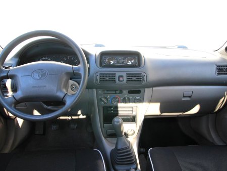 Toyota Corolla, 1999 - pohled č. 12
