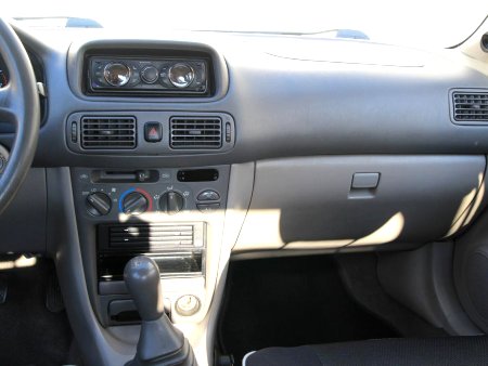 Toyota Corolla, 1999 - pohled č. 13