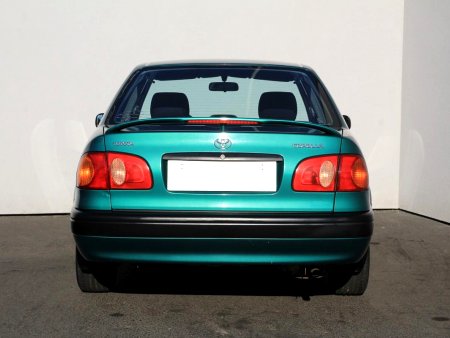 Toyota Corolla, 1999 - pohled č. 6