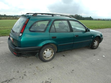 Toyota Corolla, 2001 - pohled č. 8