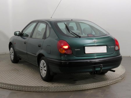 Toyota Corolla, 1999 - pohled č. 5