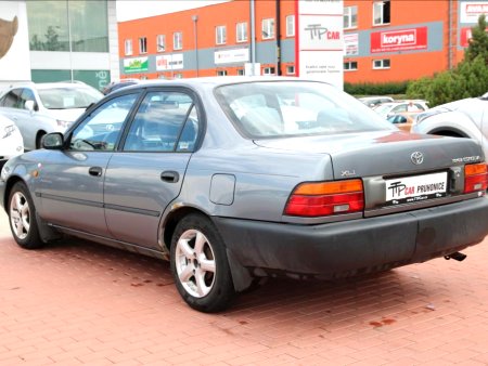 Toyota Corolla, 1995 - pohled č. 2