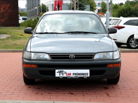 Toyota Corolla, 1995 - pohled č. 4