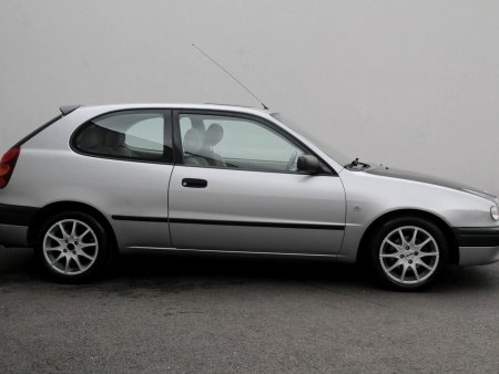 Toyota Corolla, 1998 - pohled č. 4