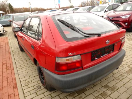 Toyota Corolla, 1995 - pohled č. 2