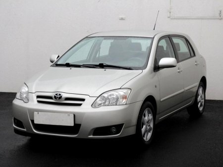 Toyota Corolla, 2003 - pohled č. 3