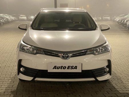 Toyota Corolla, 2018 - pohled č. 2