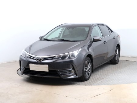 Toyota Corolla, 2017 - pohled č. 3