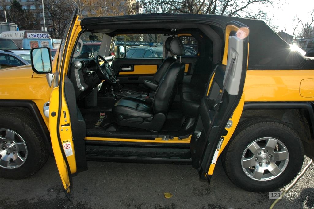 Toyota FJ, 2007 - pohled č. 19