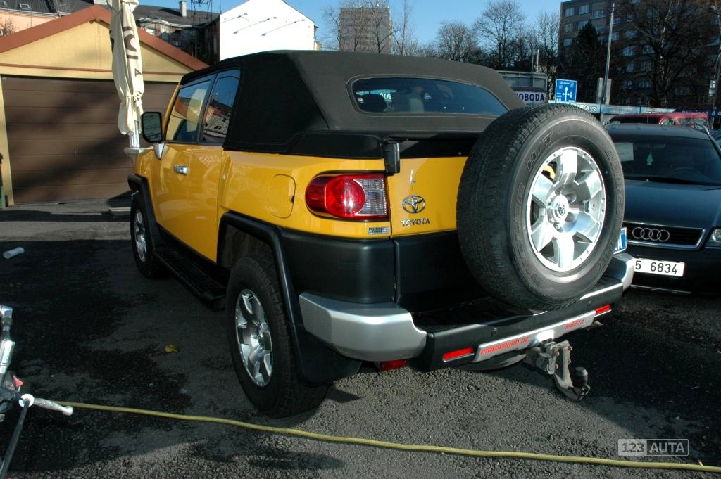 Toyota FJ, 2007 - pohled č. 4