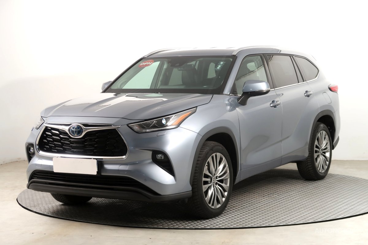Toyota Highlander, 2022 - pohled č. 3