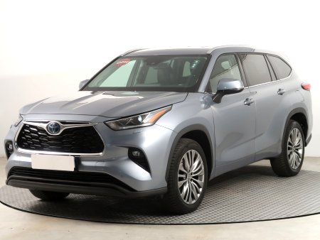 Toyota Highlander, 2022 - pohled č. 3