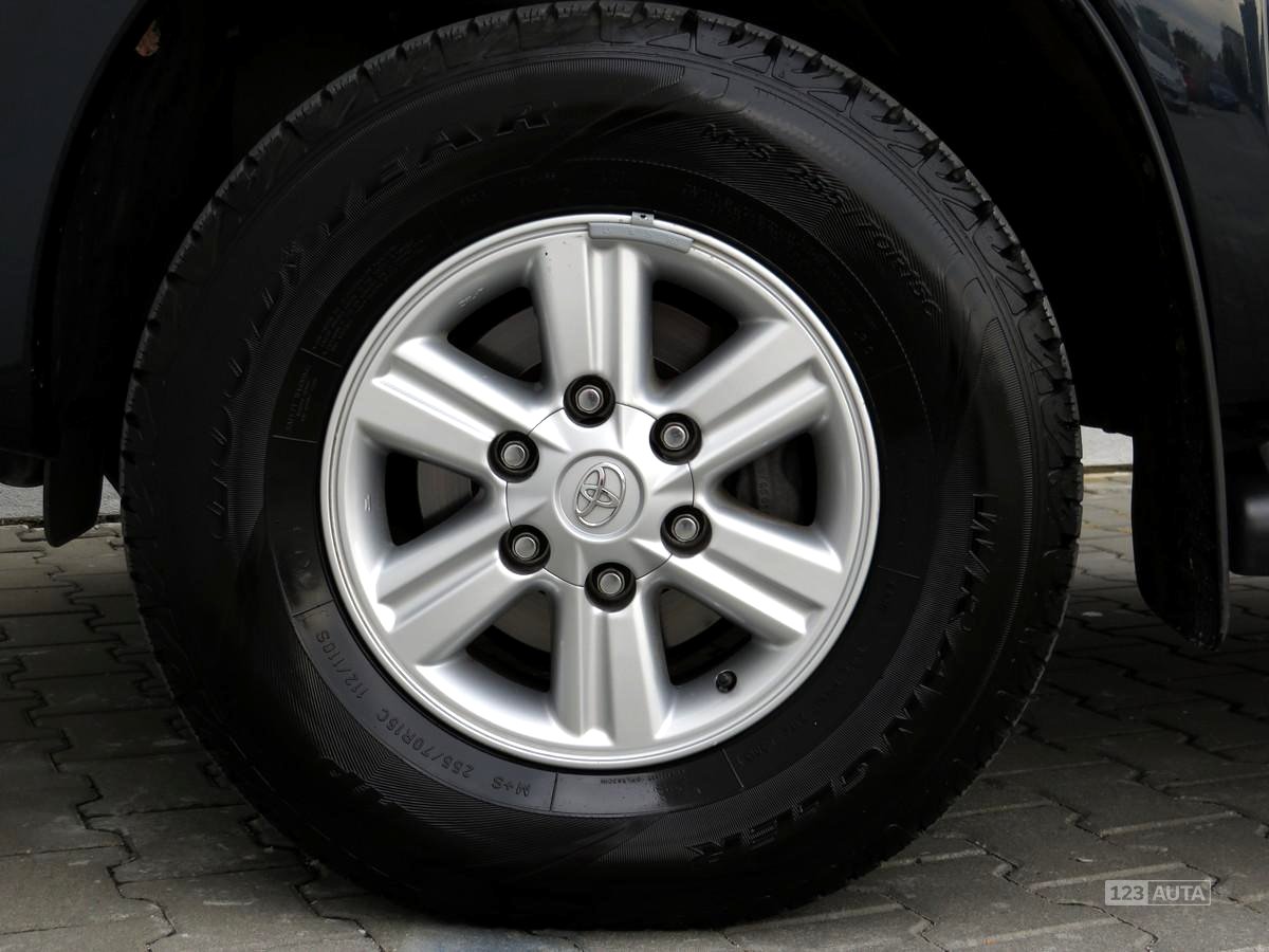 Toyota Hilux, 2013 - pohled č. 11