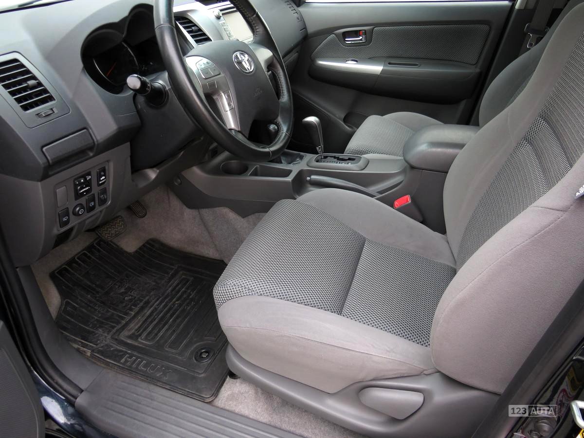 Toyota Hilux, 2013 - pohled č. 14
